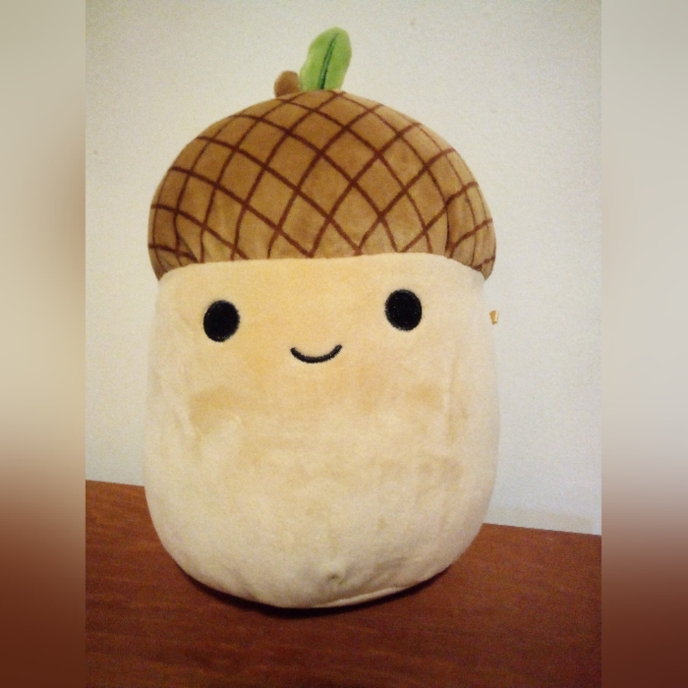 Squishmallows Mac The Acorn Plush Toy 8 1/2 Inches Fall Autumn